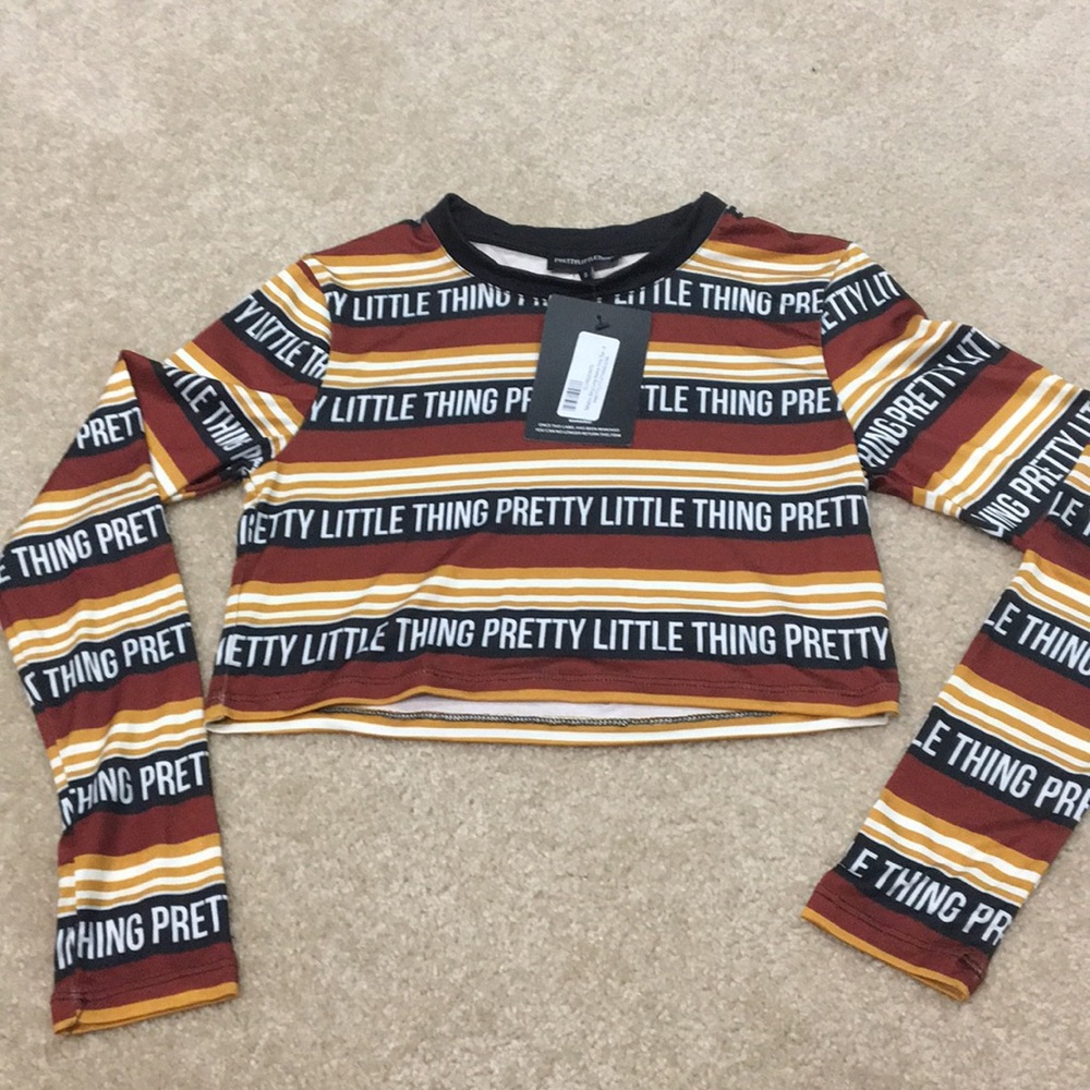 Crop top with long sleeves